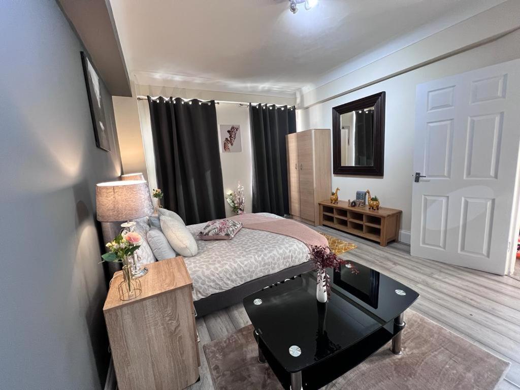 Edgware Road 2 Bedroom Apartment Londra Esterno foto